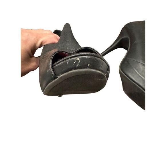 Simply Vera Wang peel toe heels 9 - Picture 9 of 13